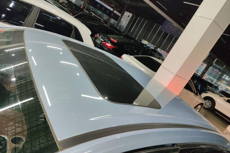 Used  L6 2025 EM-i 140km Starship Edition