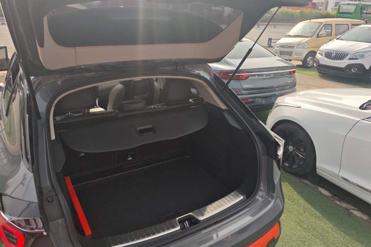 Used Lynk & Co 02 2019 High-Energy Edition 2.0T Automatic Two-Wheel Drive Zhaoban Model China VI Standard