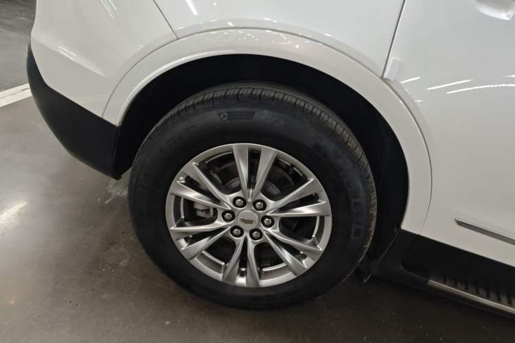 Used Cadillac XT5 2021 2.0T Two-Wheel Drive Luxury Version
