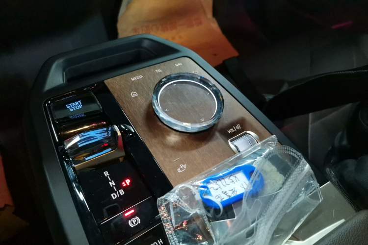 Used BMW iX 2022 xDrive40