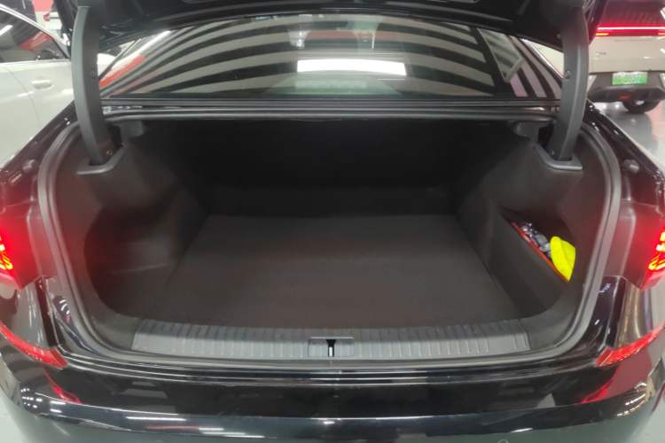 Used Volkswagen Passat 2022 330TSI Starry Luxury Edition
