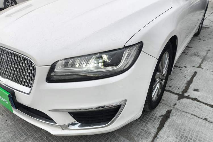 Used Lincoln MKZ 2017 2.0T Luxury Edition
