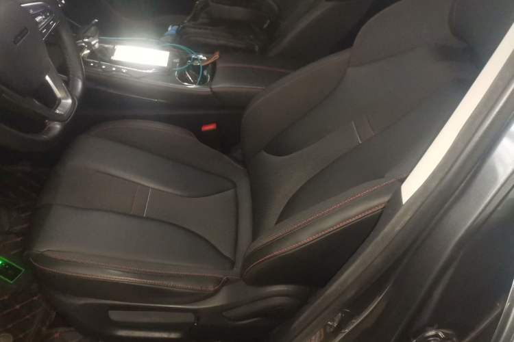 Used Oshan X5 2021 1.5T DCT Prestige Edition
