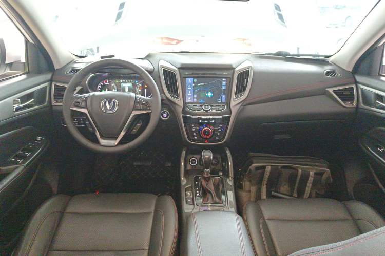 Used Changan CS75 2017 Shangkui Edition 1.5T Automatic Fengxiang Model