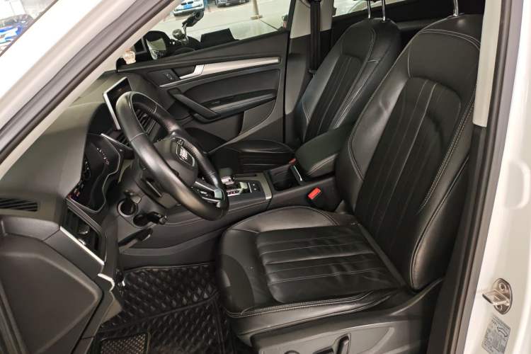 Used Audi Q5L 2020 45 TFSI Prestige Fashion Model
