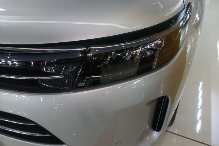 Used Hima AITO M7 2024 1.5T Intelligent Driving 4WD Max Edition 5 Seats
