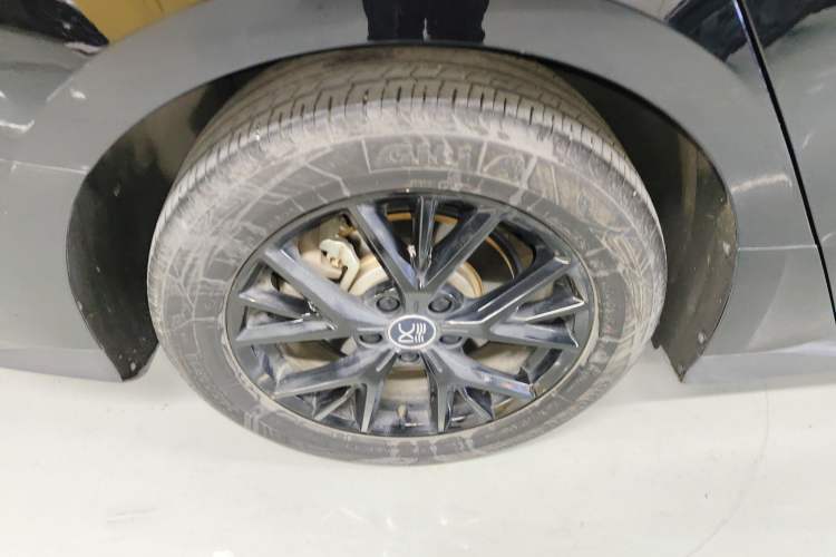 Used BYD Han 2024 DM-i Glory Edition 121KM Prestige Model
