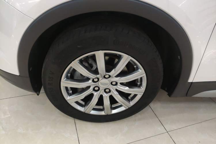 Used Cadillac XT4 2021 28T Two-Wheel Drive Leading Version
