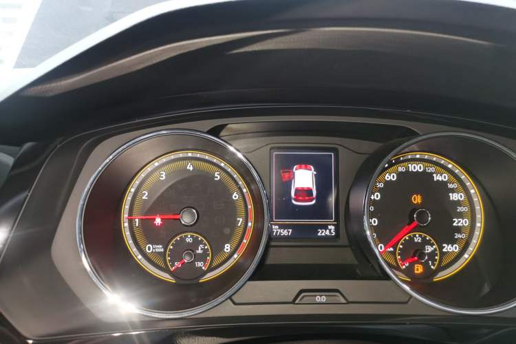 Used Volkswagen Tiguan L 2019 Updated Version 330TSI Automatic Two-Wheel Drive Panoramic Comfort Edition China VI Standard