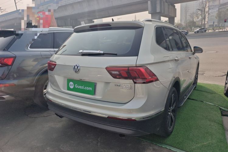 Used Volkswagen Tiguan L 2019 Updated Version 330TSI Automatic Two-Wheel Drive Panoramic Comfort Edition China VI Standard
