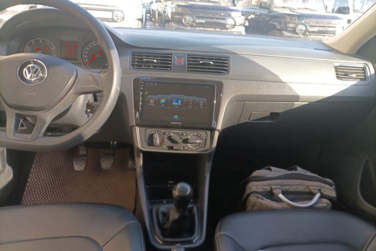 Used Volkswagen Santana 2019 1.5L Manual Fashion Edition China VI Standard