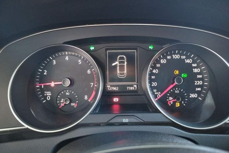 Used Volkswagen Magotan 2017 330TSI DSG Luxury Model
