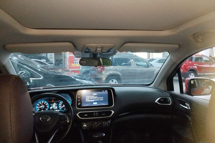 Used GAC Trumpchi GS4 2018 235T Automatic Two-Wheel Drive Luxury Smart Connectivity Millionth Anniversary Edition
