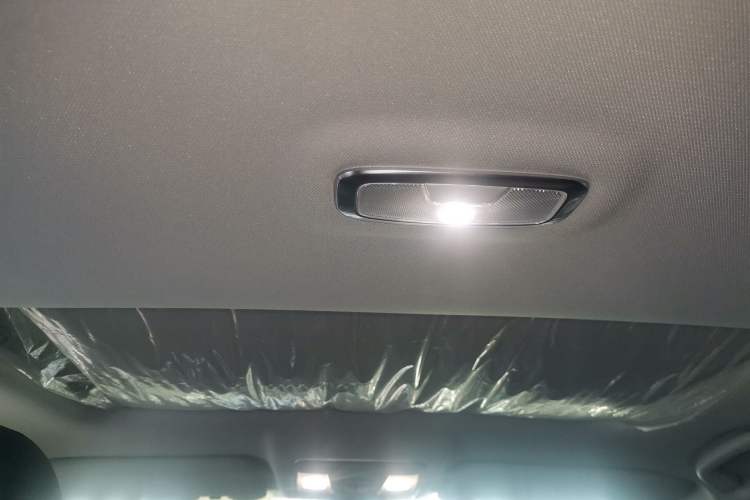 Used Changan Ruicheng CC 2022 Blue Whale Edition 1.5T DCT Luxury Model
