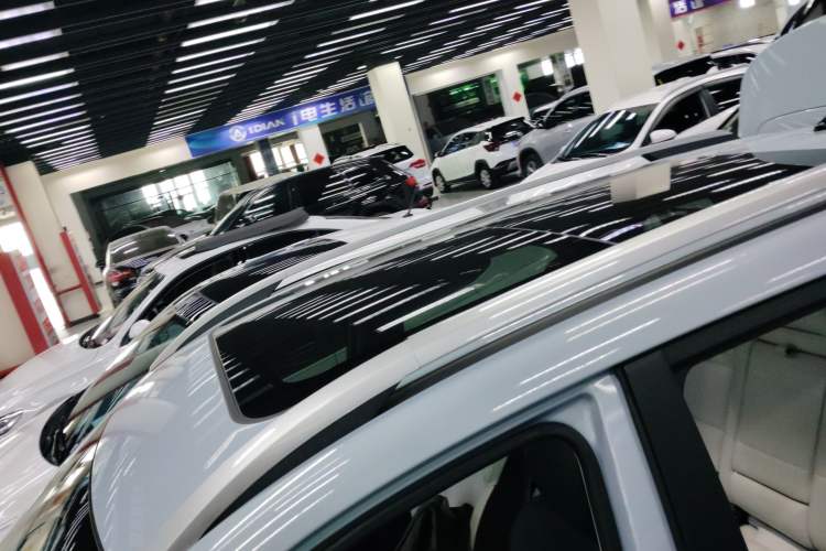 Used Hyundai ix35 2023 Musso 2.0L Flagship Edition TOP
