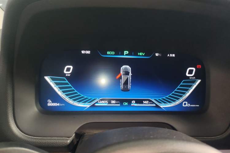 Used BYD Tang New Energy 2018 DM 2.0T All-Wheel Drive Smart Connectivity Luxury Model 7 Seats China V Emission Standard
