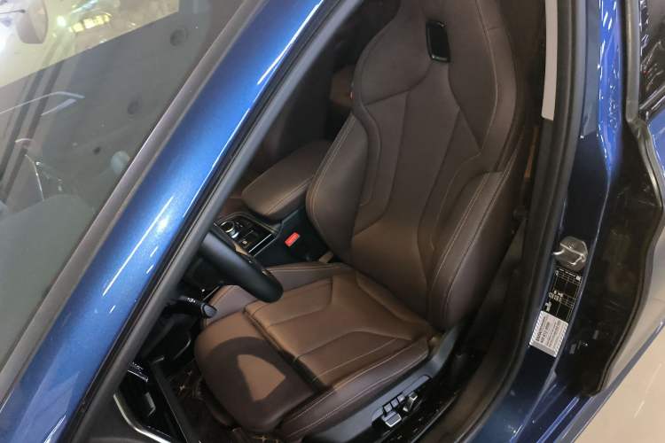 Used BMW 1 Series 2023 125i M Sport Night Edition
