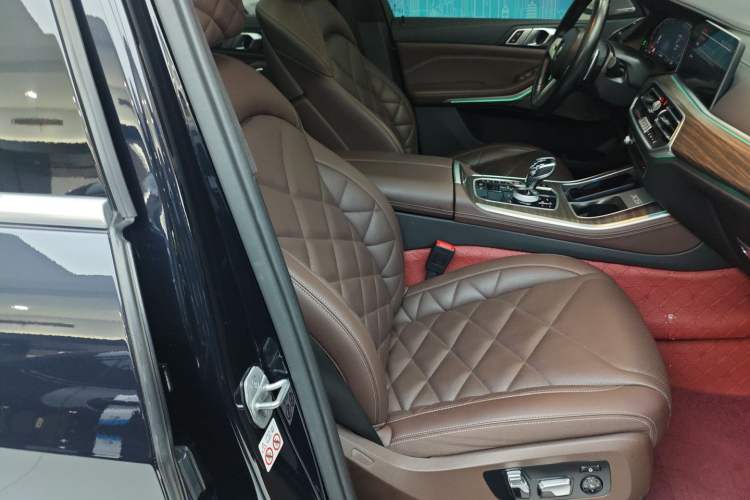 Used BMW X5 2022 Restyled xDrive 40Li M Sport Package