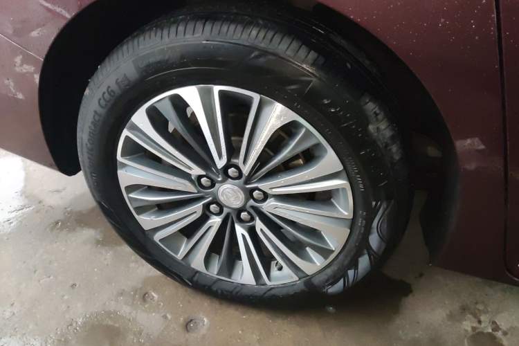 Used Buick GL8 2023 ES Lu Zun Luxury Model
