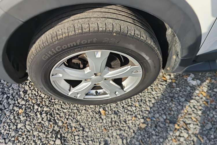 Used Haval H1 2017 Red-Label 1.5L AMT Luxury Model
