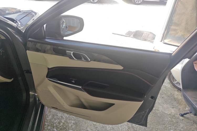 Used Lynk & Co 02 2018 1.5T DCT Two-Wheel Drive Zhaoban China V Standard