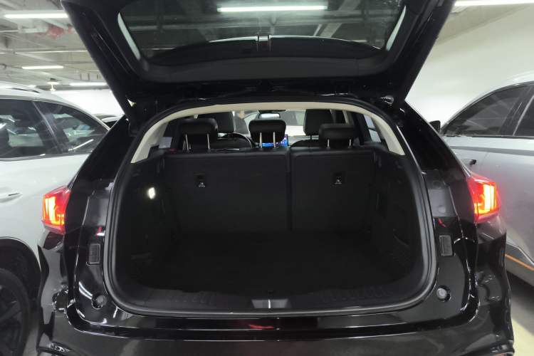 Used Wey VV5 2021 1.5T Two-Wheel Drive Smart Pioneer
