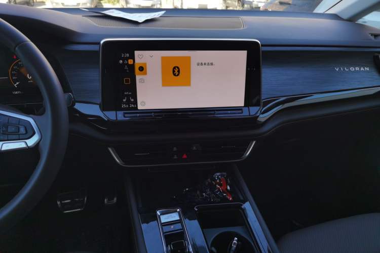 Used Volkswagen Viloran 2024 380TSI Premium Edition
