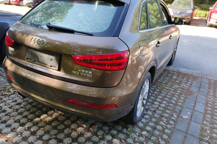 Used Audi Q3 2016 30 TFSI Collector's Edition Intelligent Model
