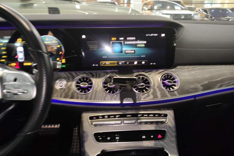 Used Mercedes-Benz CLS 2021 CLS 300 Luxury Model
