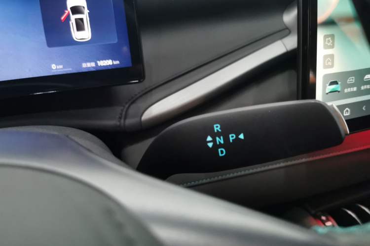 Used BYD Yuan PLUS 2025 Intelligent Driving Version 430 KM – Leading Edition
