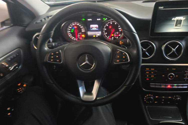 Used Mercedes-Benz GLA 2017 GLA 200 Sport Edition
