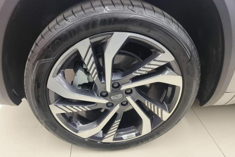 Used Geely Auto Monjaro L 2023 2.0TD High-Power Automatic Two-Wheel Drive Flagship Version
