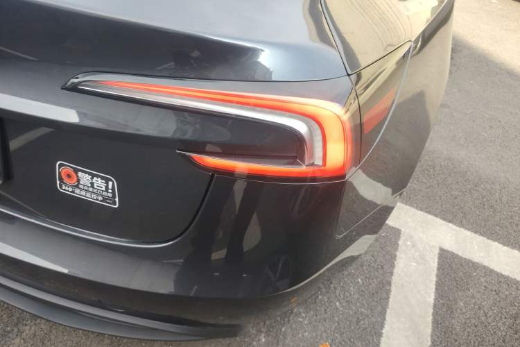 Used Tesla Model 3 2025 Rear-Wheel-Drive Version