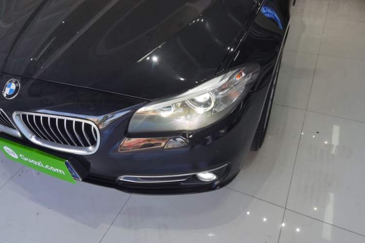 Used BMW 5 Series 2014 525Li Luxury Design Package
