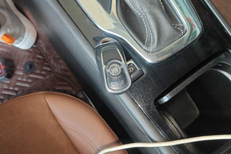 Used Buick Regal 2017 20T Luxury Model
