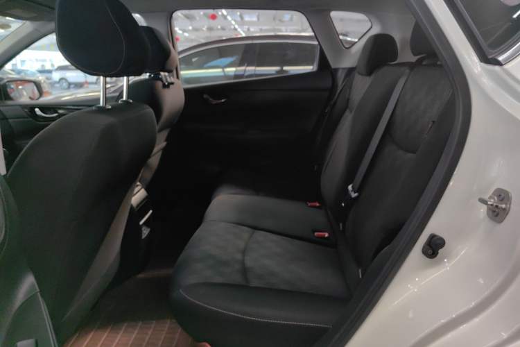 Used Nissan Tiida 2021 1.6L CVT Cool Edition