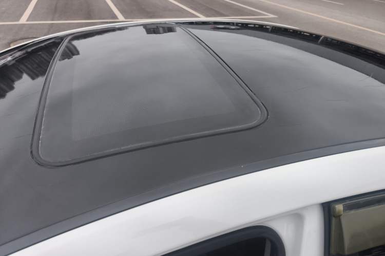 Used Hyundai Sonata 2015 Classic 2.4L Automatic Leading Edition China IV Standard