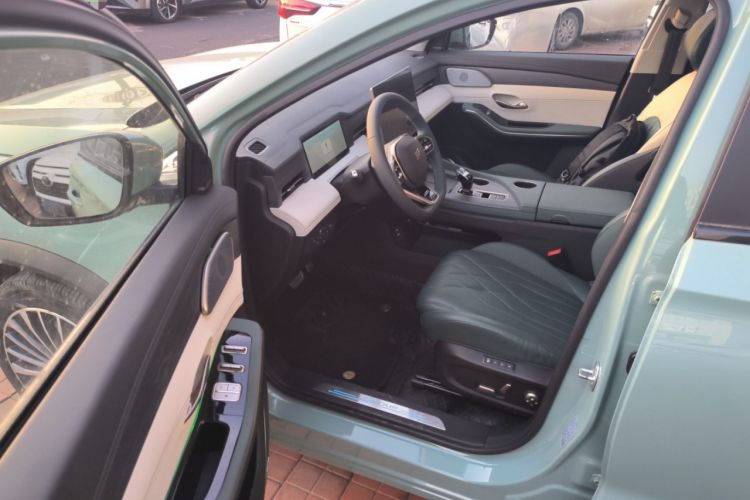 Used JETOUR Shanhai Shanhai L9 2024 1.5TD 2DHT Max 7-Seater
