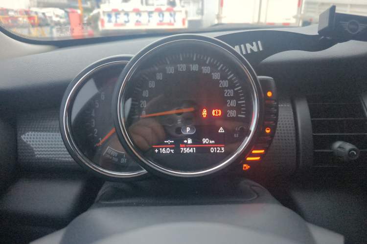 Used  MINI 2014 1.5T COOPER Fun