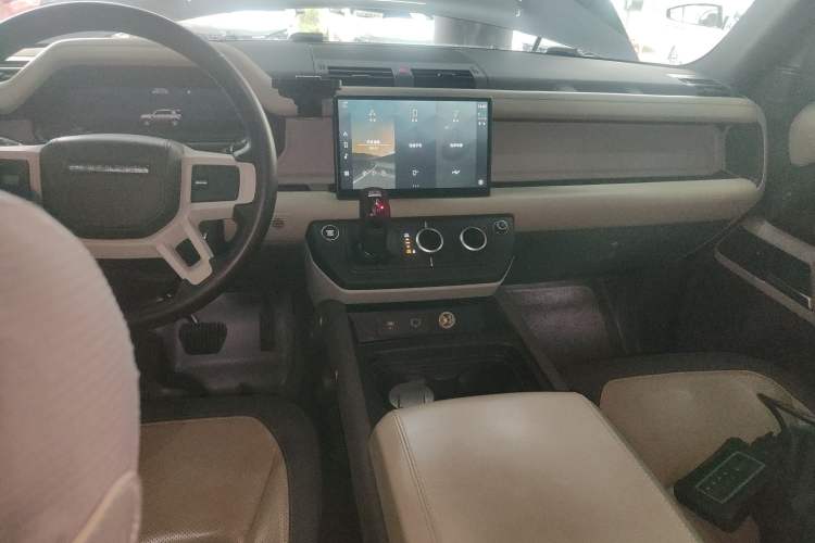 Used Land Rover Defender 2022 110 P400 X-DYNAMIC HSE
