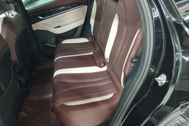 Used Geely Auto Monjaro L 2021 2.0TD High-Power Automatic All-Wheel Drive Luxury Version
