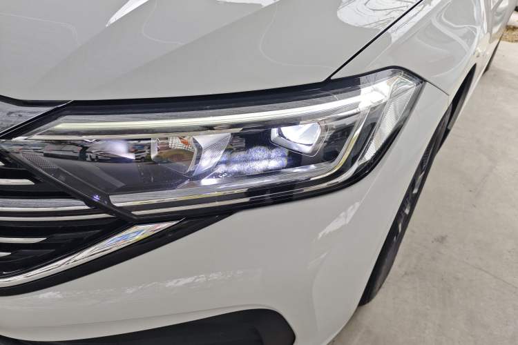 Used Volkswagen Sagitar 2025 Facelift 200TSI DSG Flyover Edition
