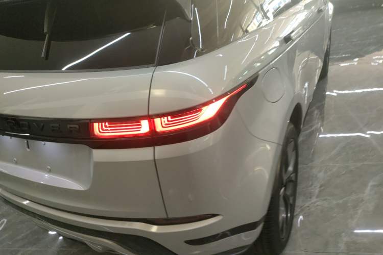 Used Land Rover Range Rover Evoque 2023 Aurora L 249 PS Collins Antique Bronze Special Edition