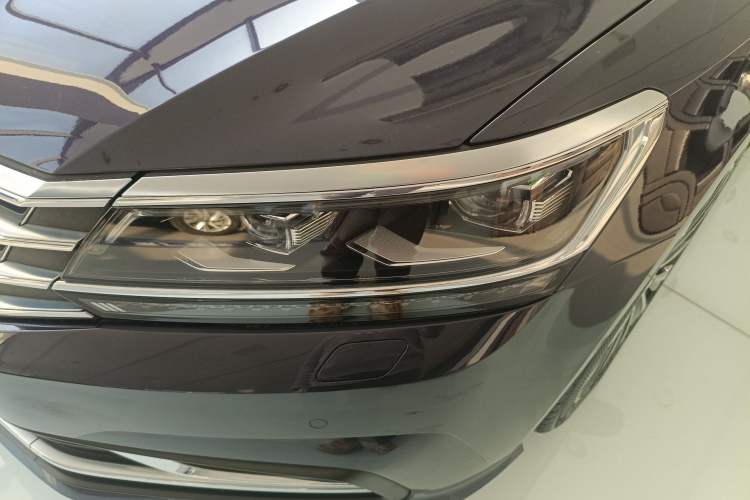 Used Volkswagen Passat 2016 380TSI DSG Ultimate Edition
