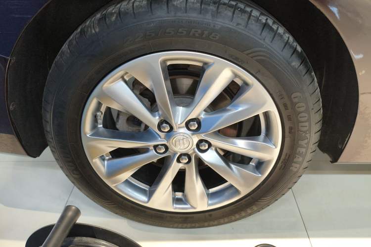 Used Buick GL8 2022 Avenir Aivia Six-Seat Deluxe Edition