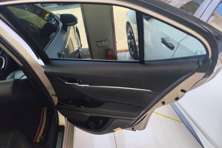 Used Toyota Camry 2019 Revised Version 2.5G Luxury Edition
