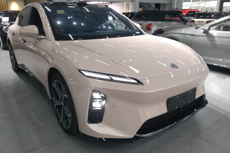 Used Nio ET5 2025 75 kWh