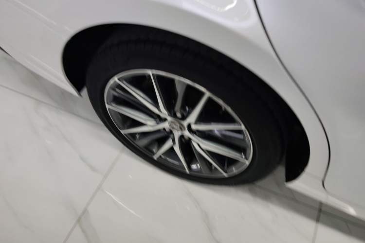 Used Toyota Camry 2021 2.5G Luxury Edition
