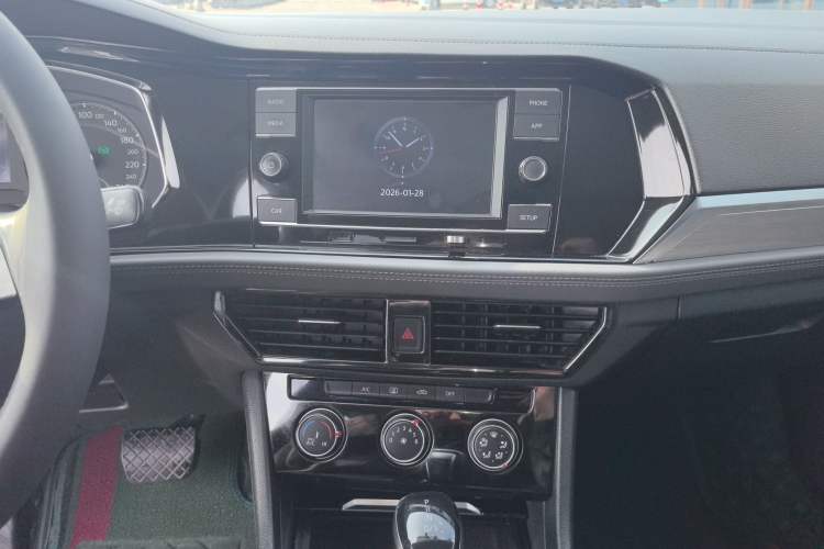 Used Volkswagen Sagitar 2019 200TSI DSG Comfort Version China VI Standard
