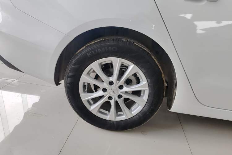 Used Roewe i5 2023 1.5L Manual Comfort Edition